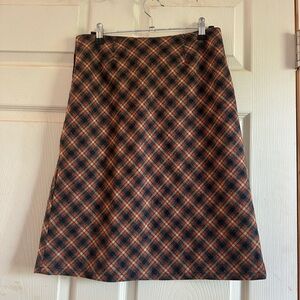 Women’s Plaid Skirt